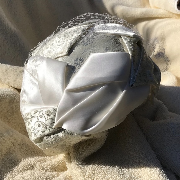 Vintage white satin and brocade pillbox, wedding